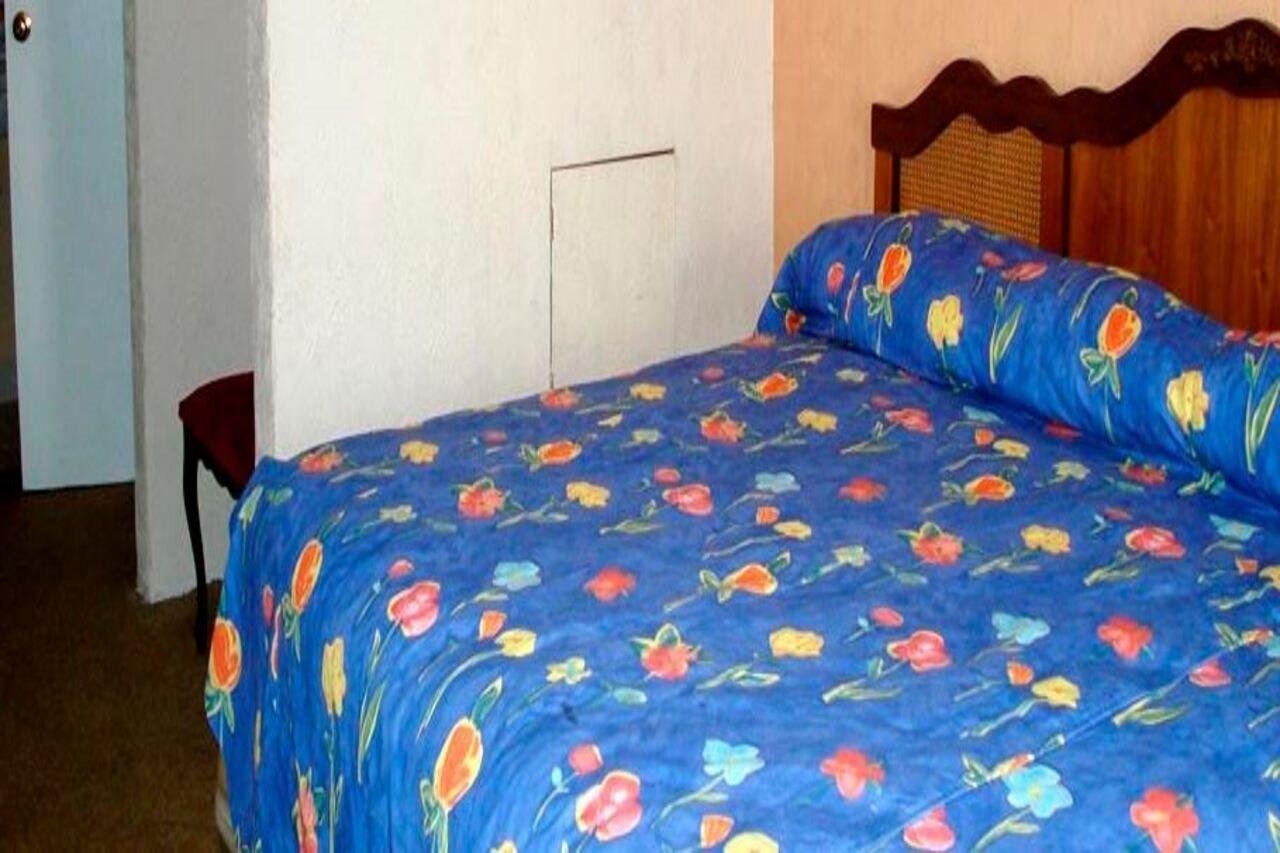 Hotel Plaza Madrid Мехико Экстерьер фото